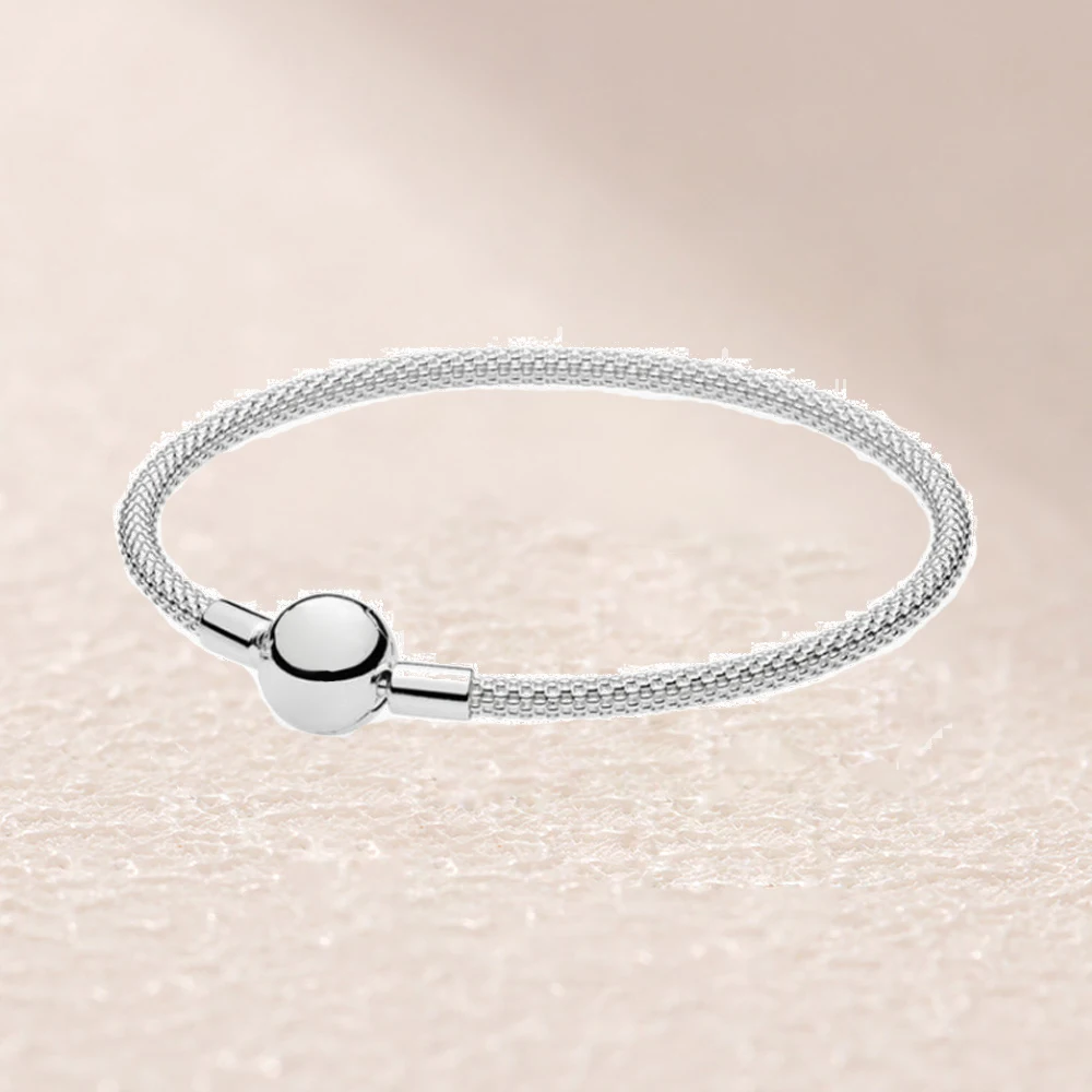 

596543 MOMENTS STERLING SILVER MESH BRACELET