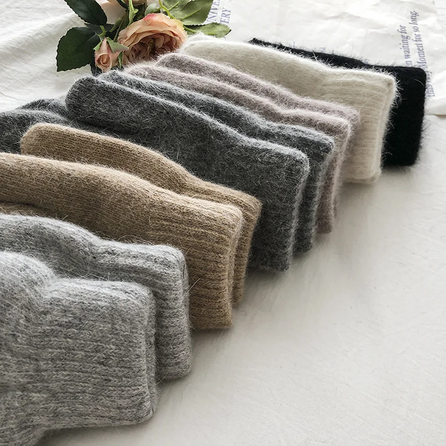 

Women's Plus Cashmere Knitted Gloves College Style Winter Warm Thick Glove Ladies Korean Simple Cute Solid Gloves Female