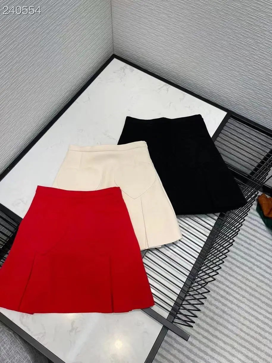 

2021 Runway Fashion Autumn Vintage Jacquard Mini Skirt Women's luxury Solid High Waist A Line Pleated Skirt