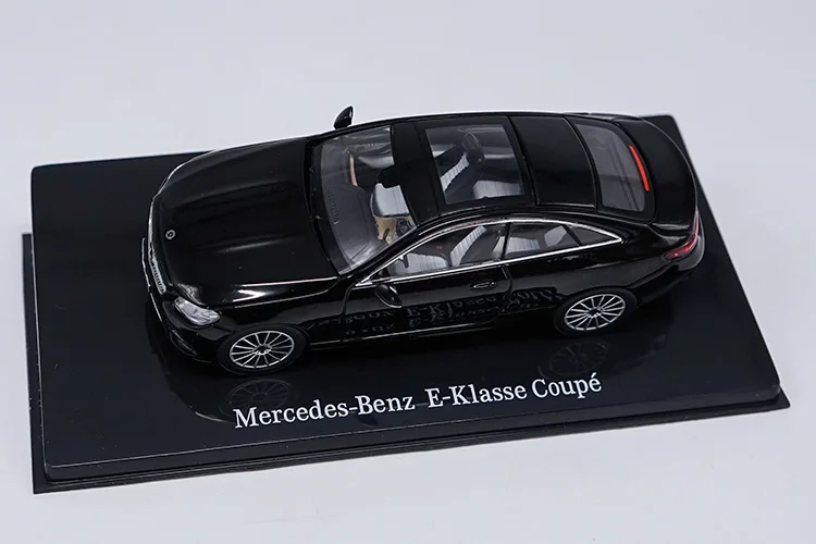 1:43 E300 E-KASE Coupe модель сплава автомобиля статические высокой моделирования металлические модельные автомобили с оригинальной коробкой
