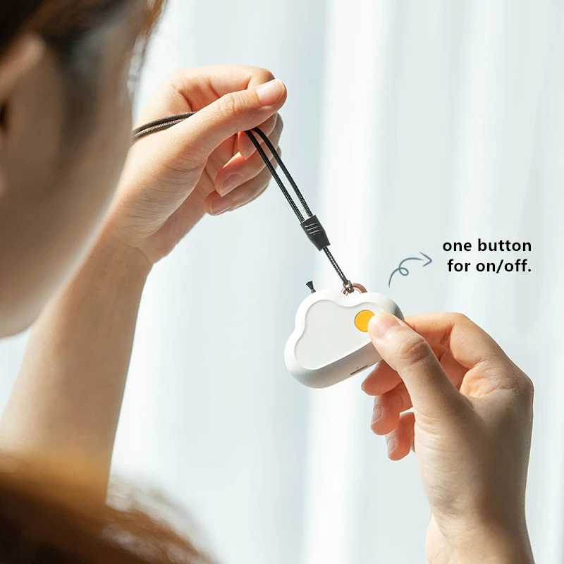 

Mini Portable Air Purifier, Personal Wearable Air Purifier Necklace USB Air Cleaner for Kids Air Freshener Ran Color