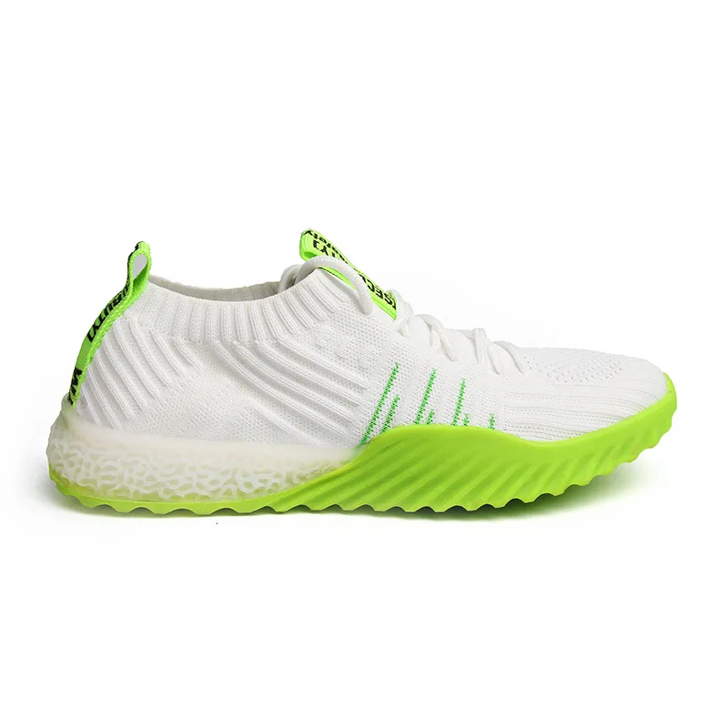 

2021 new large size women's shoes mesh walking breathable lightweight fashion couple shoes casual versatile men's shoes