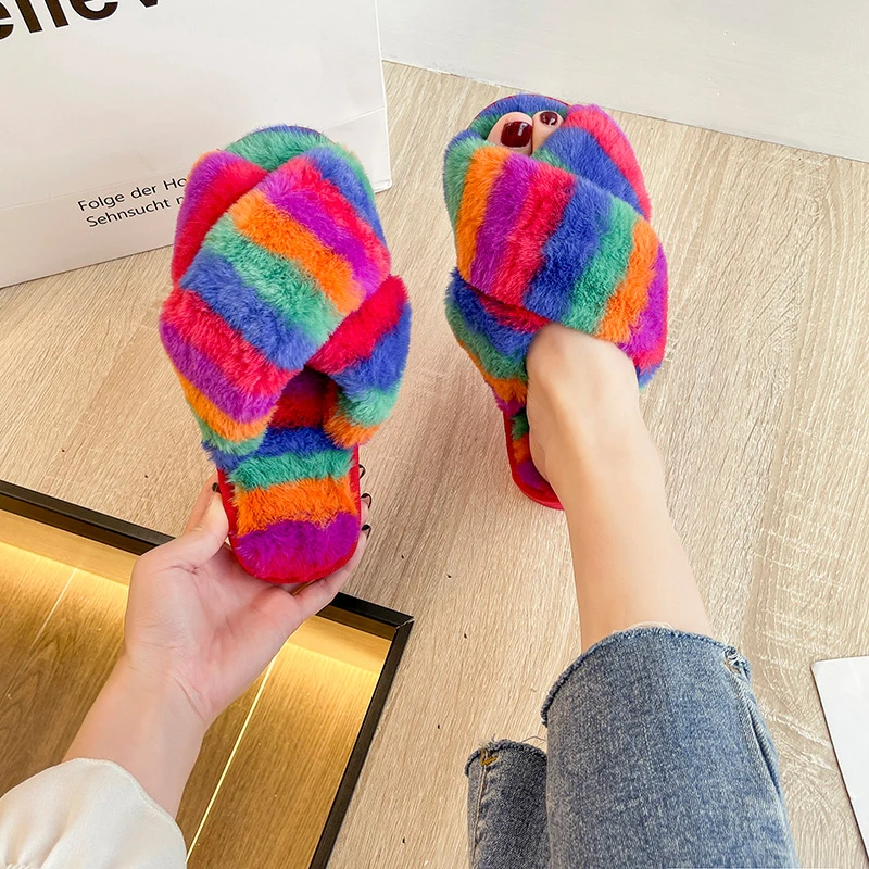 

2021 Women Faux Fur Slippers Slides Plush Fleece Winter Warm Home Indoor Outdoor Shoes Colorful Cross Fulffy Furry Slippers Flat