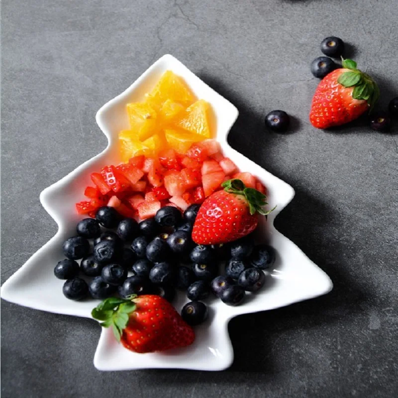 Рождественская елка десертная тарелка столовая посуда салат торт фрукты