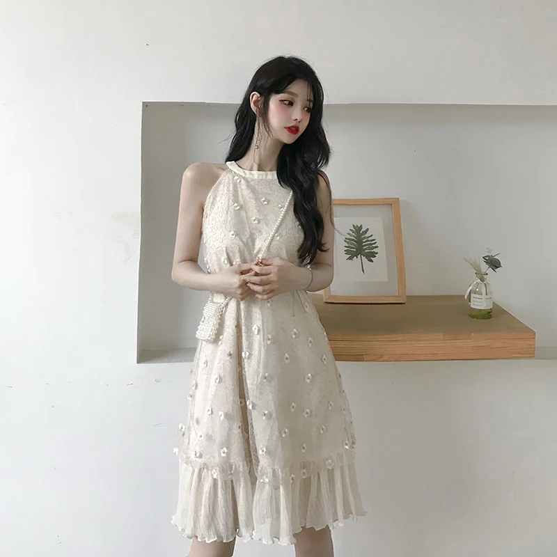 flower embroidered gauze falbala neck strap big pendulum dress |