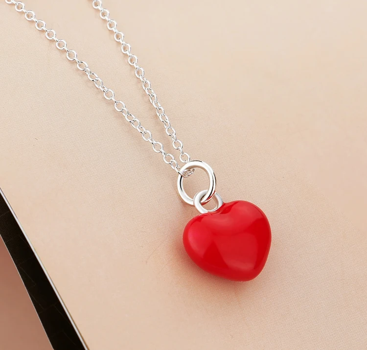 Женское Ожерелье с кулоном в виде красного сердца серебряного цвета|Ожерелья
