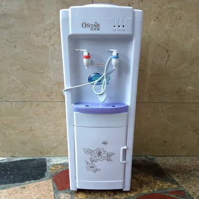 Горячий и автомат для подачи холодных напитков Электрический охлаждающий