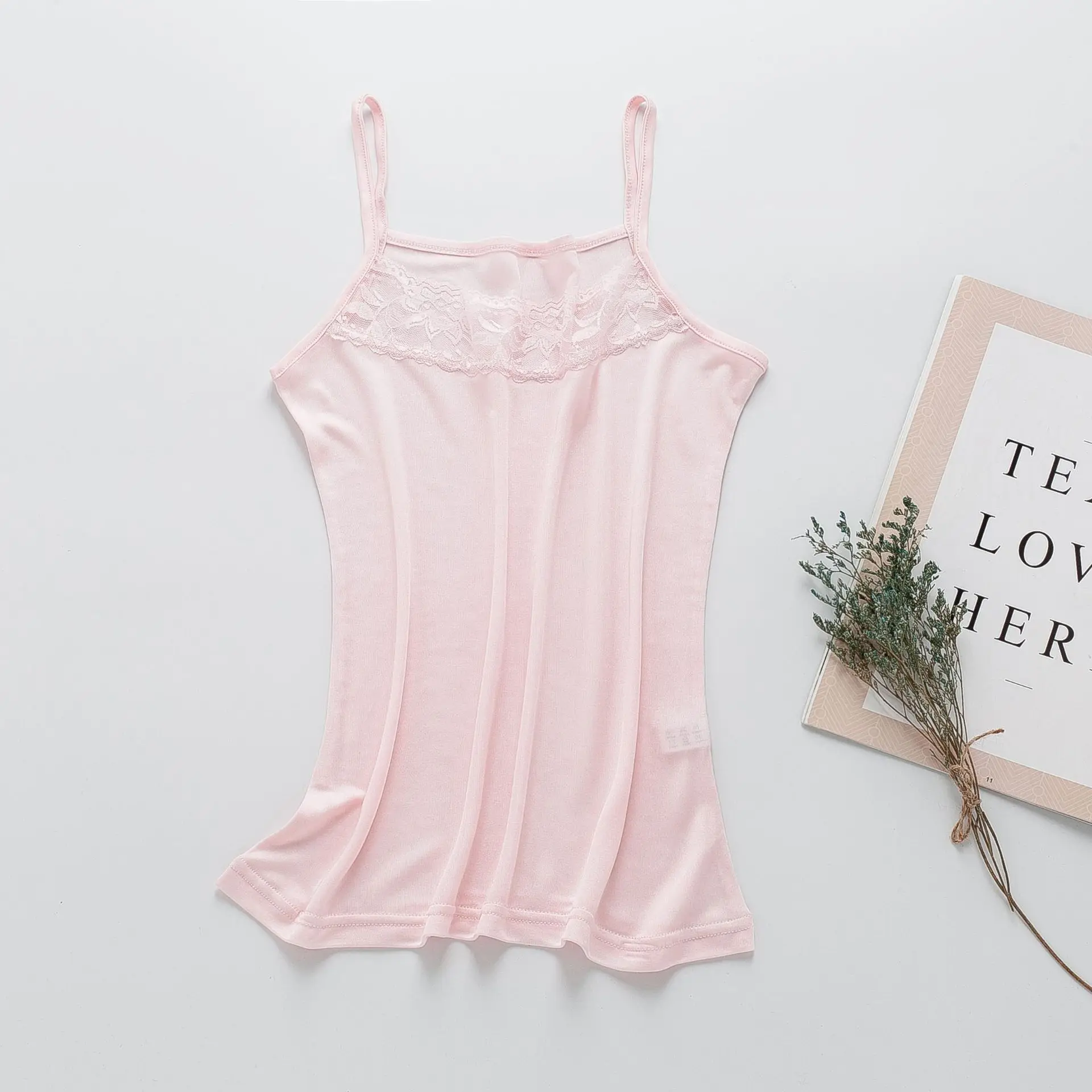 Женская Базовая рубашка на бретельках кружевная из натурального шелка с