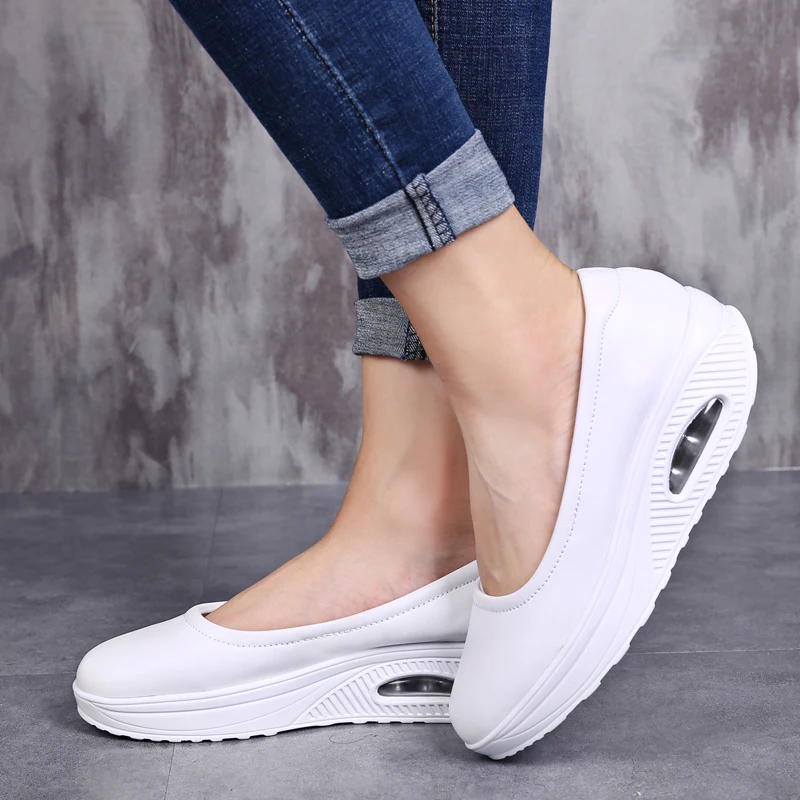 

Women's Vulcanized Shoes Flat Platform Shoes Casual Comfort Shallow Shoes Fashion Shake Fabric Nursing Shoes for Women Sneakers