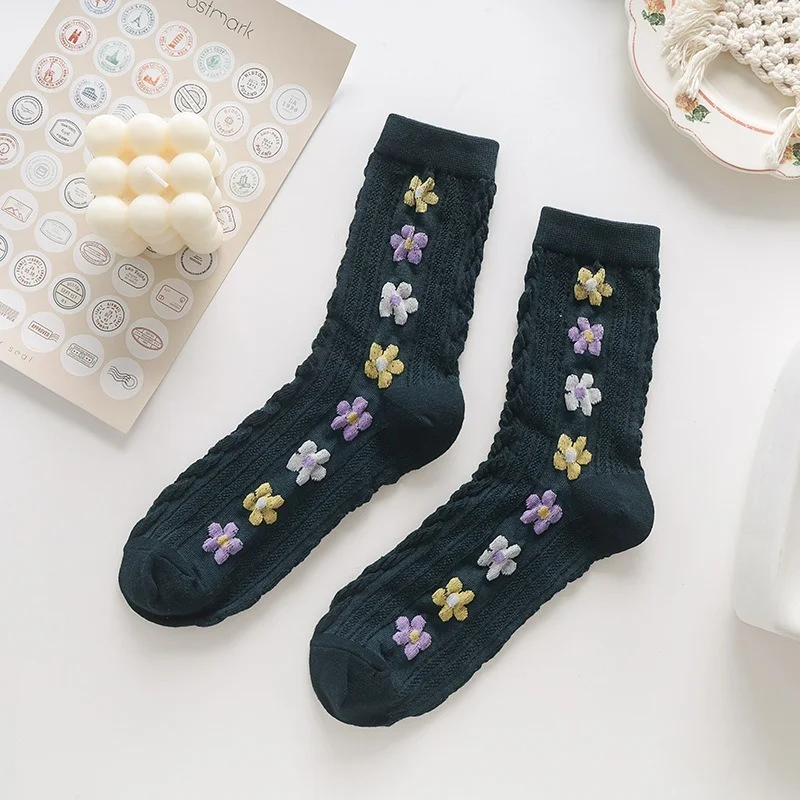 

Women's Socks & Hosiery