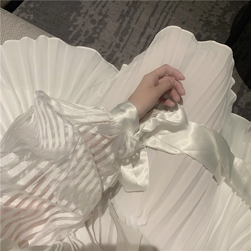 Винтажный дворцовый наряд Стиль со стоячим воротником и рукавами фонариками