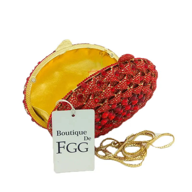 Женский металлический клатч Boutique De FGG красный с кристаллами и стразами вечерняя