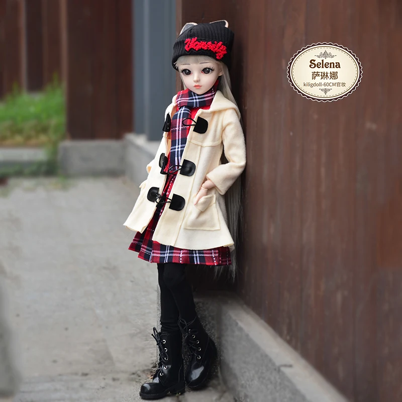 

Кукла шарнирная с одеждой в клетку, 1/3, 100%