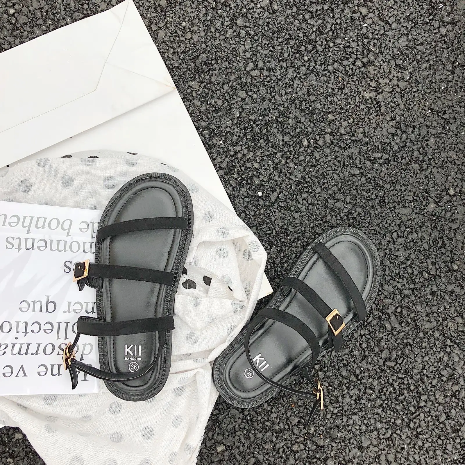 

Sandals Straps Muffins shoe Fashion Womens Shoes 2021 All-Match Open Toe Suit Female Beige Summer Heels Flat Luxury Low New Vel