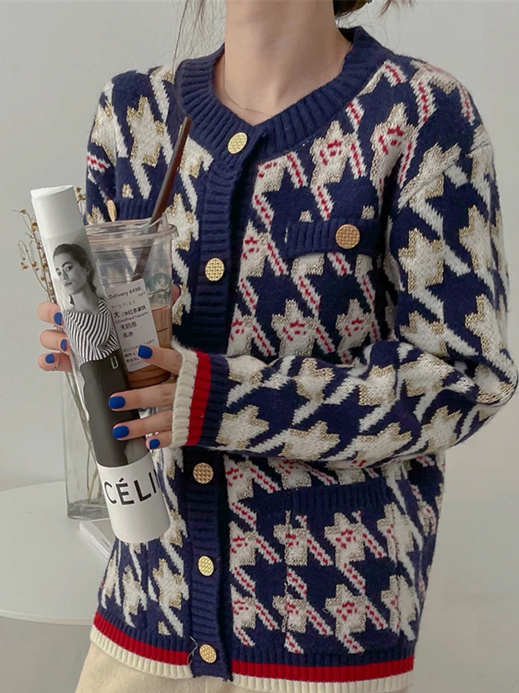 Свитер вязаный кардиган в клетку Новинка Зима с золотой нитью непринужденный