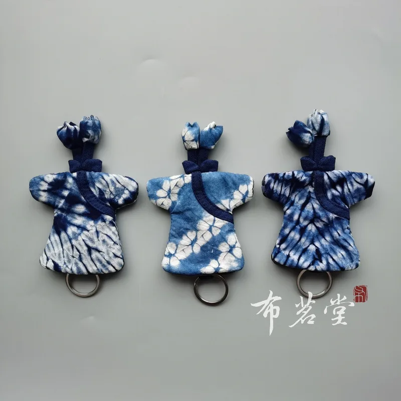 

Three Pieces of Intangible Cultural Heritage Bumingtang Handmade Tie-dyed Cheongsam Style Key Bag