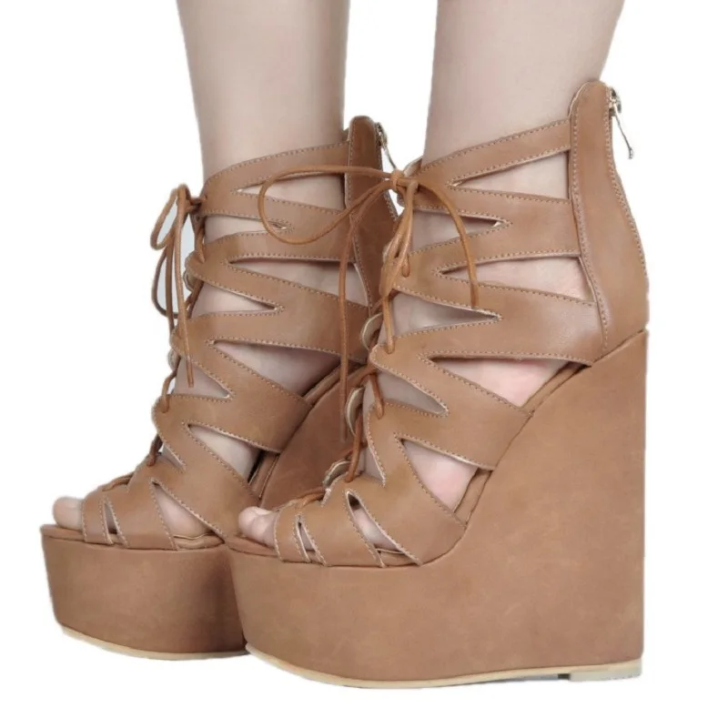 Женские босоножки на платформе коричневые сандалии танкетке с открытым носком