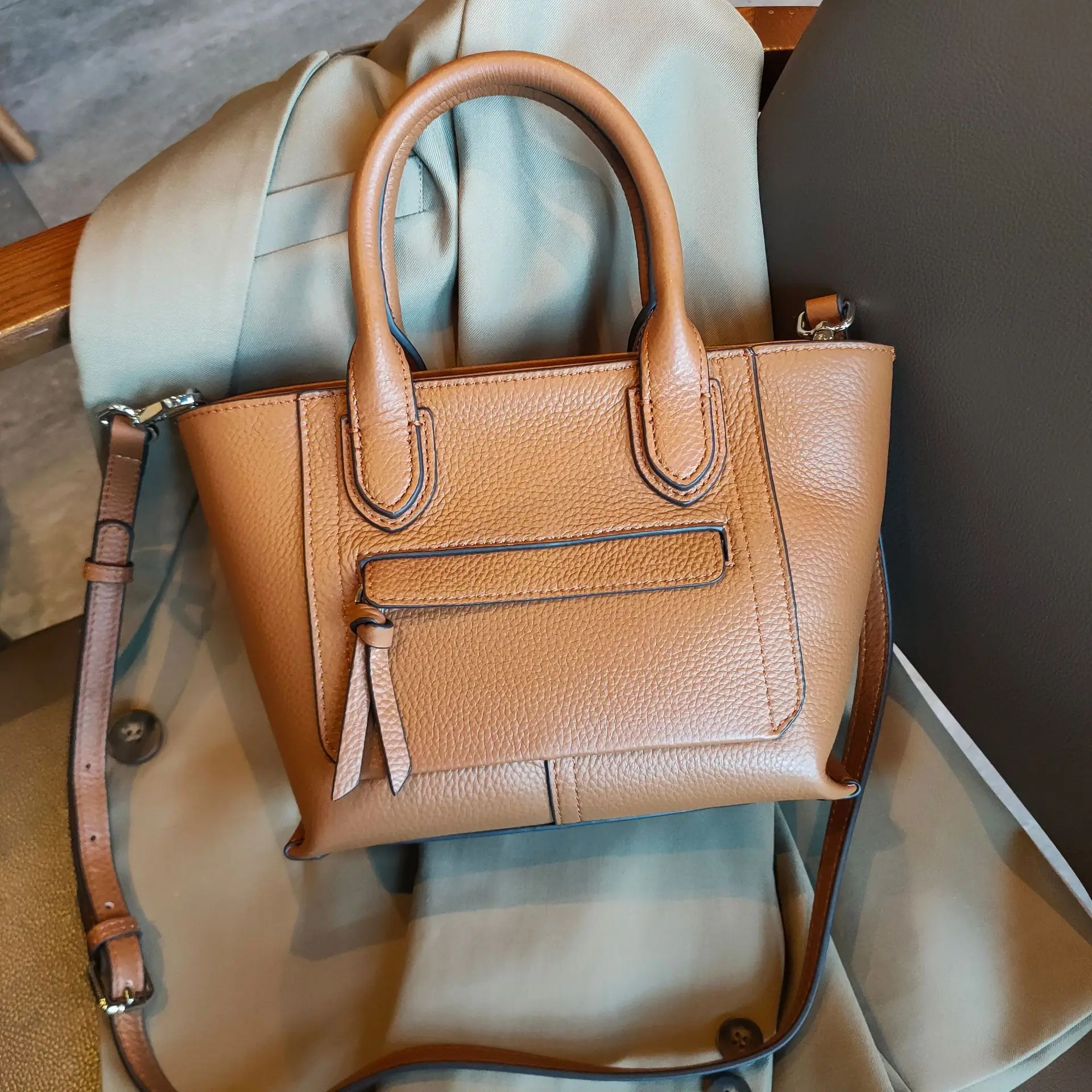 

Fashion Genuine Leather Women Shoulder Bag Casual Tote Designer Handbags Handtasche Borsa Tracolla Donna Ladies Handbags