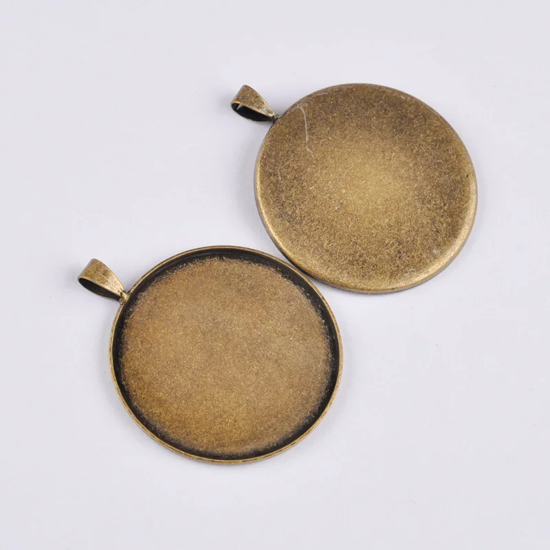 Подвеска для ювелирных изделий большая круглая под бронзу 35 мм 100 пустая основа
