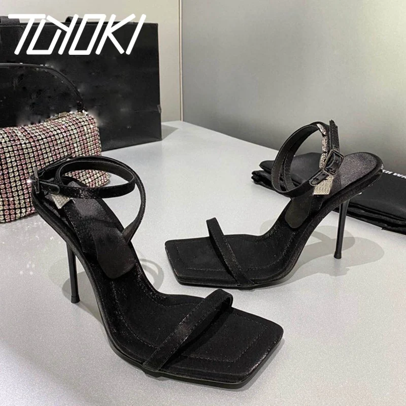 

Tuyoki 2022 New Women Shoes Sandals Thin High Heels Crystal Fashion Sexy Female Party Ladies Footwear Size 35-40