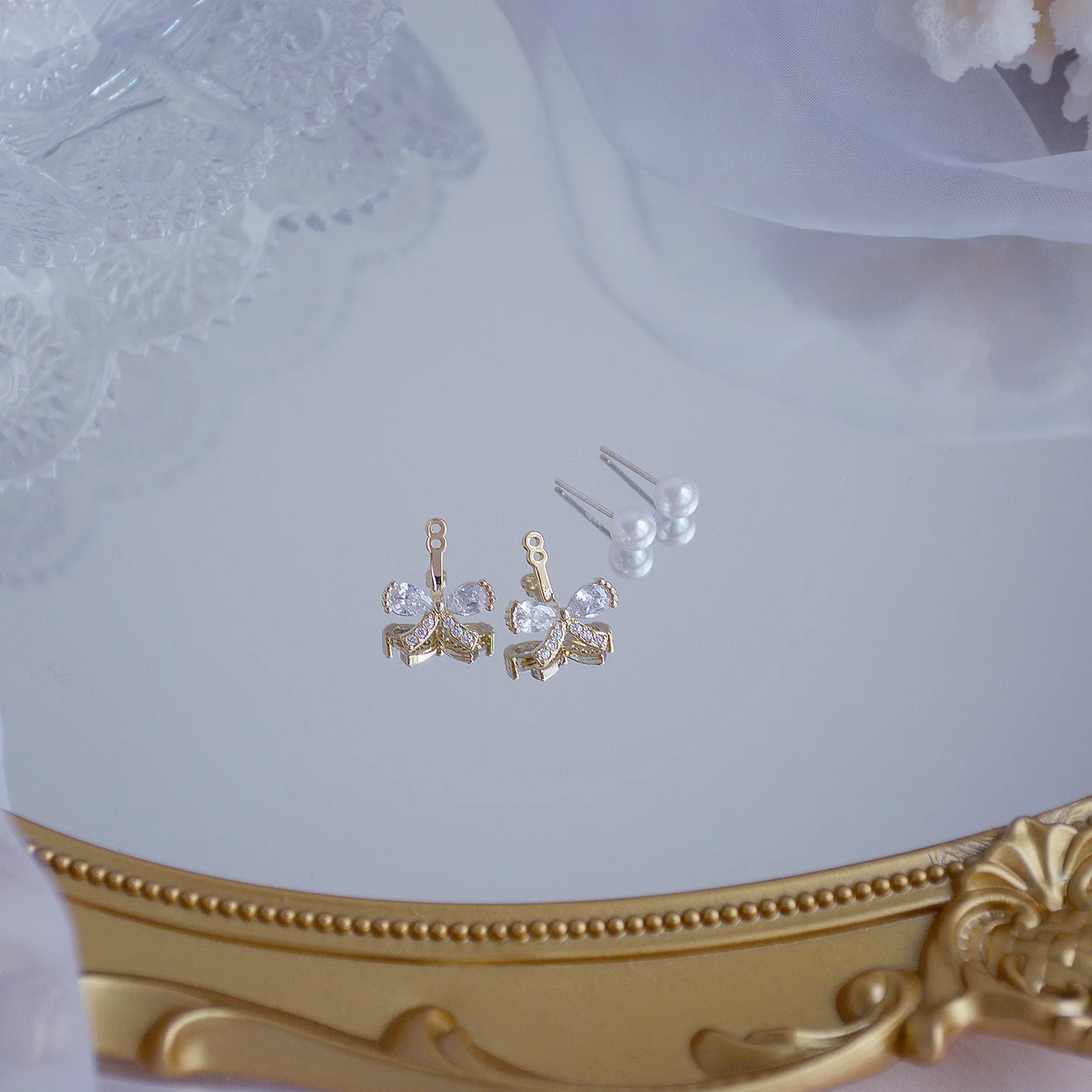 

Ins Hot Sale 14K Real Gold Exquisite Zircon Bow Hanging Pearl Stud Earrings for Women Daily Date Jewelry