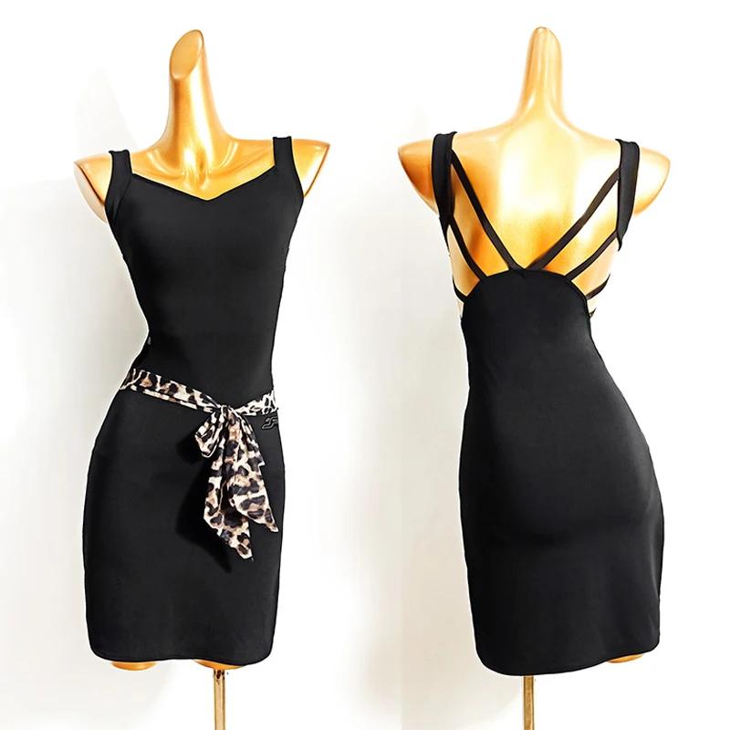 Женское платье для латиноамериканских танцев откровенное с открытой спиной