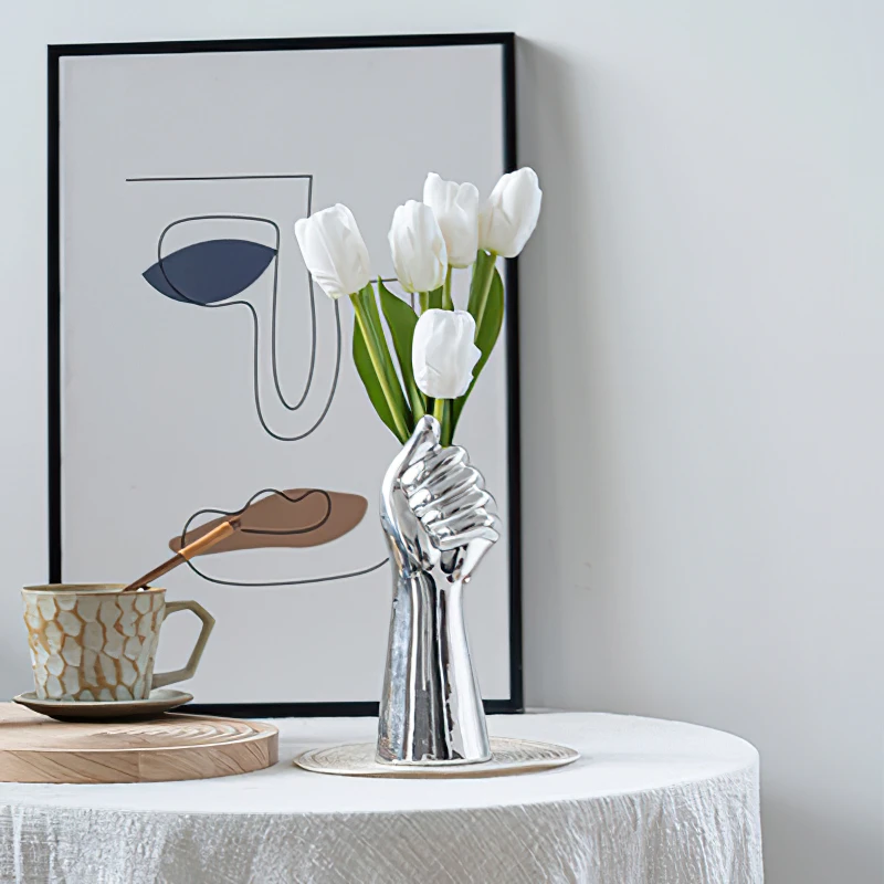 

Ceramics Vase Nordic Style White Hand Plant Flower Vase Home Office Decor of Creative Floral Composition Living Room Ornament