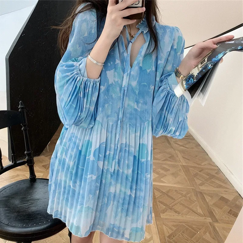 

French Super Fairy Long Sleeve Pleated Dress Early Autumn New 2022 Large Blue Lantern Sleeve Chiffon Short Skirt