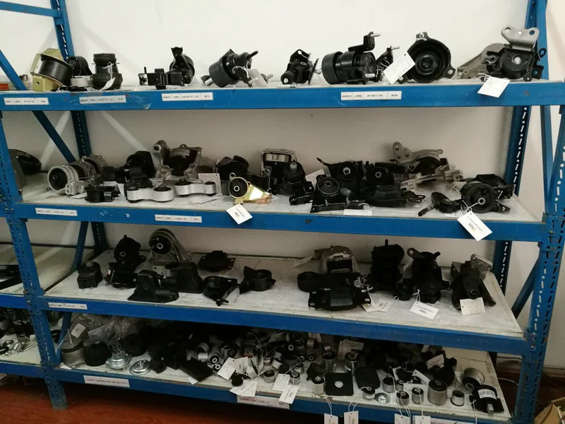 

Engine Motor Transmission Mount 4861270AB 4861295AB 04861296AA 04861295AA 4861314AB for CHRYSLER VOYAGER for DODGE CARAVAN