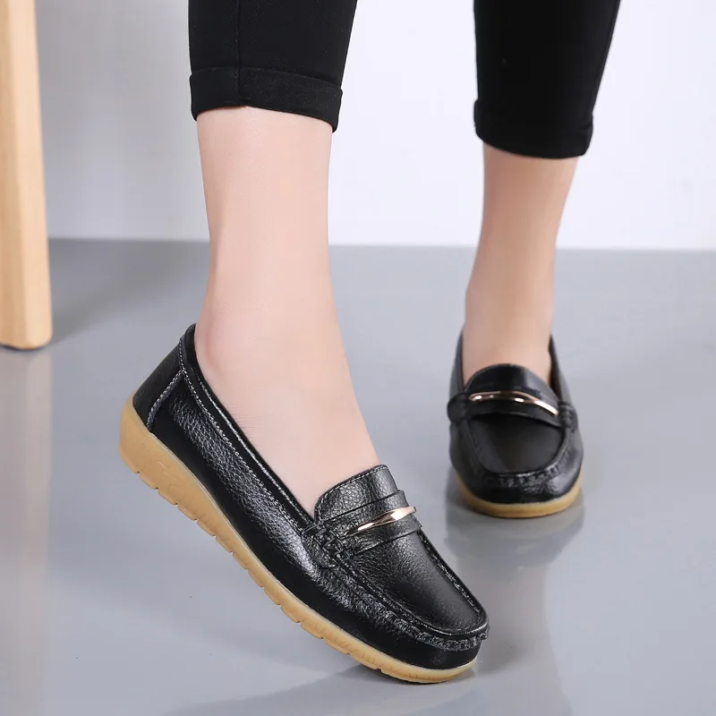 

2021 New Genuine Leather Shoes Woman Slip On Women Flats Moccasins Women's Loafers Spring Autumn Mother Shoe Big Size 35-44