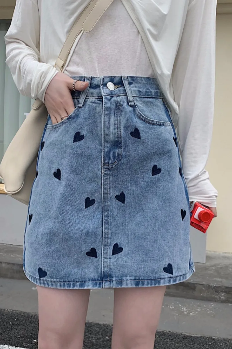 

High Fashion Pocket Short Denim Skirt Student 2021 Spring Casual High Waist Embroidered A- line Blue Mini Jeans Skirt for Women