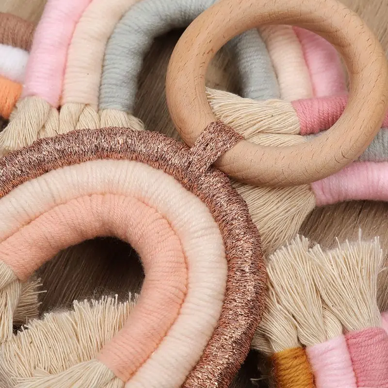 

1PC Christmas Baby Rainbow Teething Ring Safety Wooden Teether For Children Kids Baby Care Accessory Shower Gifts