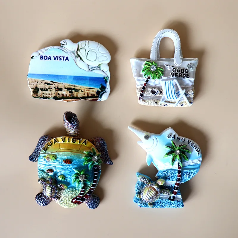 Магнит для холодильника из резины, изготовленный на фабрике в Африке на мысе Вердиан, с видом на океанский пляж – туристический сувенир, на заказ.