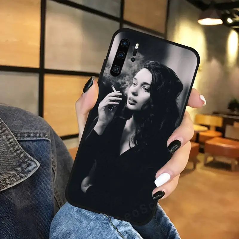 

Sexy fashionable woman smoking Phone Case For Huawei NOVA 2 2i 2s 3i 4 4e 5 plus P10 lite 20 P20 pro honor10