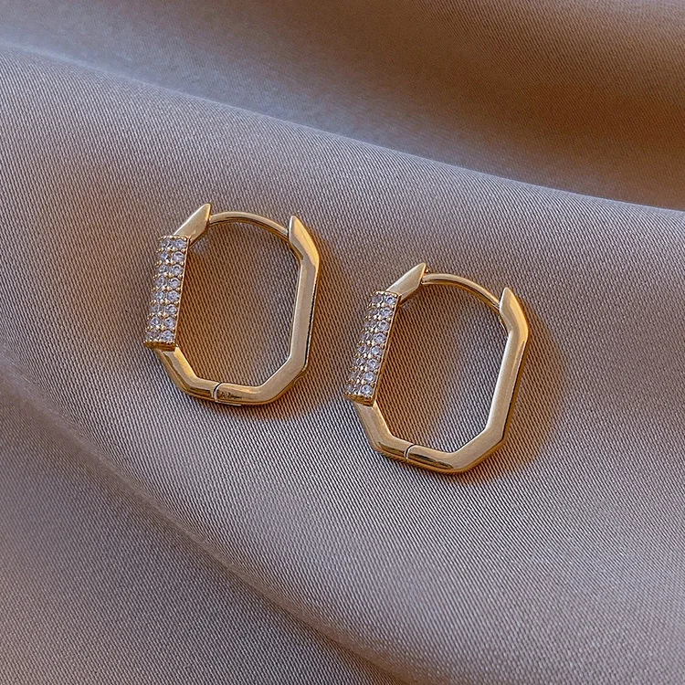 

Earrings for Women 2021 Korean Fashion Clip on Earrings Gold Earrings Dangle Earrings 2021 Trend Hoop Earring Retro Jewelry