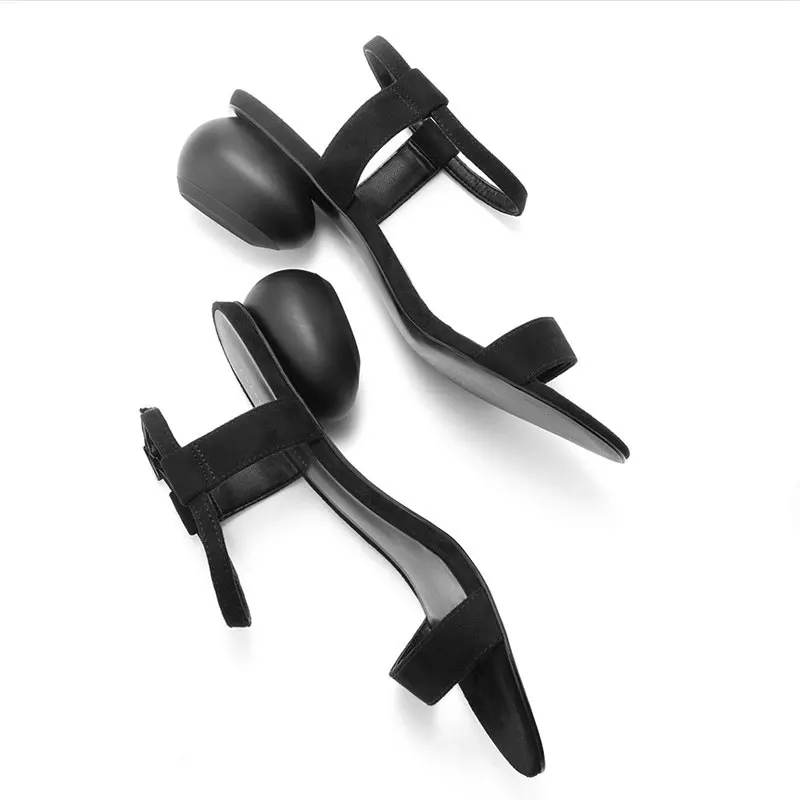 Сандалии GENSHUO женские на среднем каблуке босоножки-гладиаторы со странными