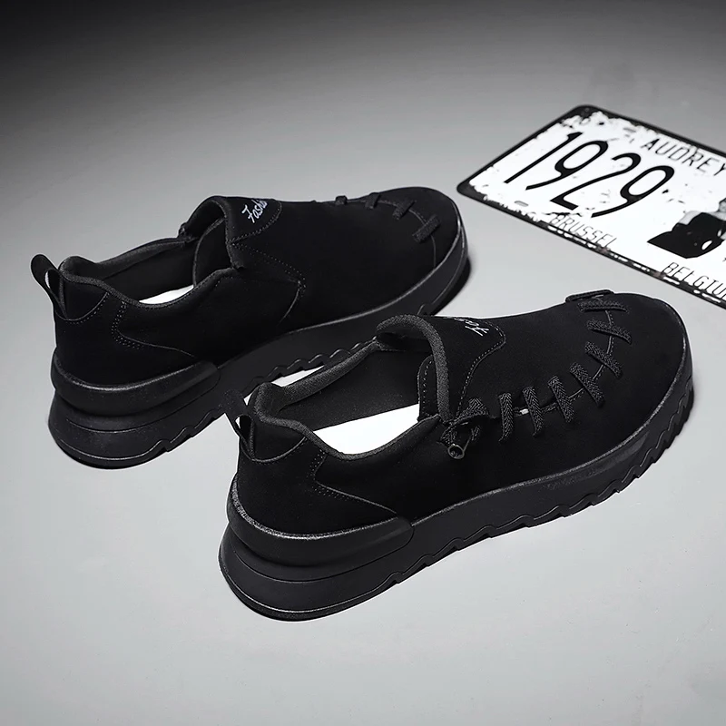 Light Skateboarding Shoes Comfortable Casual Men's Sneaker Breathable Non-slip Wear-resistant Outdoor Walking Men Sport Shoes