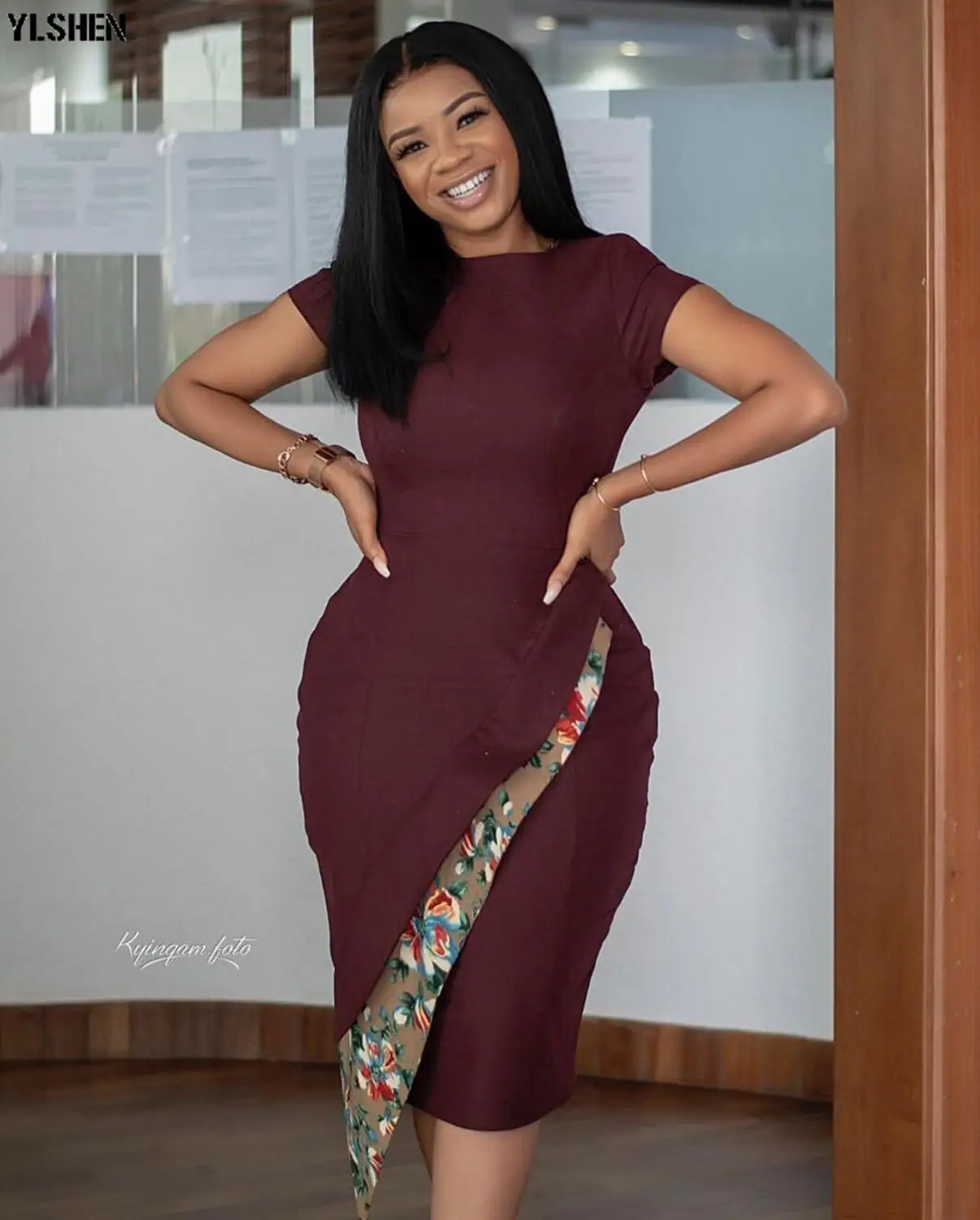 Женское вечернее платье в африканском стиле длинное приталенное с v образным