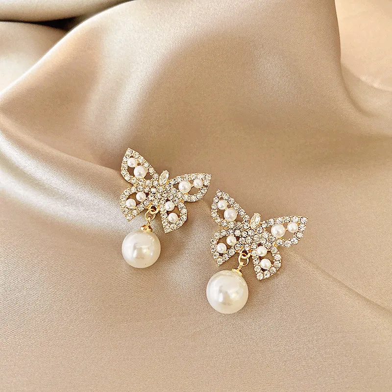 

New Fashion Super Flash Pearl Butterfly Earring Ins Wind Super Fairy Temperament Elegant Light Luxury Women Earrings