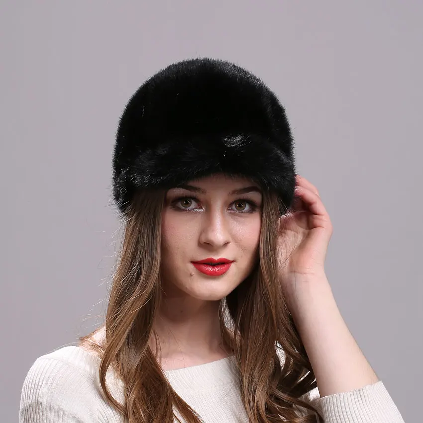moment Autumn and winter fashion trends knitted wool hats