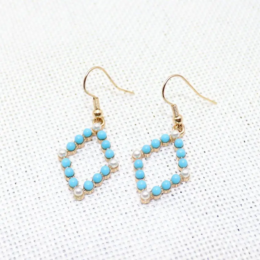 

Paved Mixed Pearl Turquoise Beads Open Rhombus Drop Earrings for Women Fashion Geometric Jewelry Wholesale