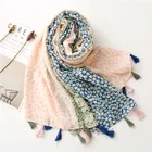 Шаль женская летняя тонкая с бахромой и принтом