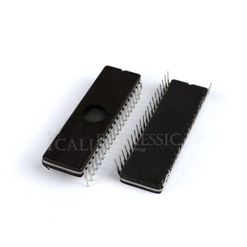 

1pcs/lot MC68701S MC68701S-1 CDIP-40