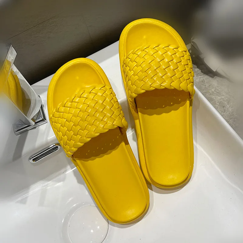 

Shoes Woman 2021 Slippers For Swimming Pool Luxury Slides Med Platform Pantofle Beach Flat Summer Designer New Rubber PU