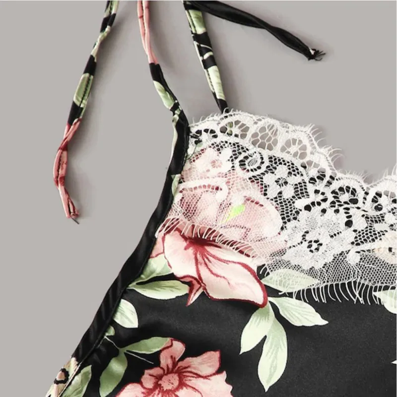 

Women's Sleepwear Suits Summer Female Sexy Little Floral Print Sleeveless V-Neck Cute Camis Plus Shorts Pajamas Set