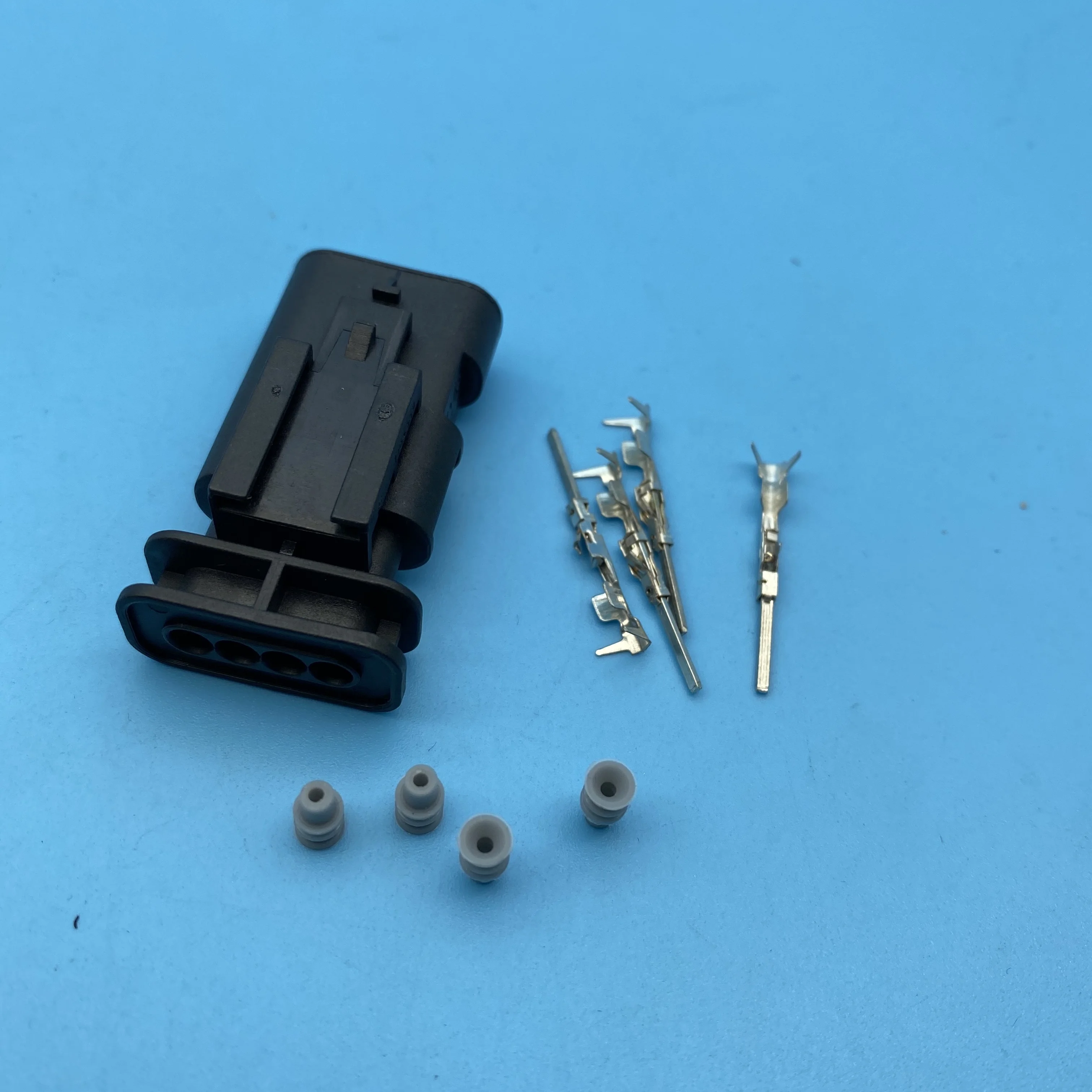 Бесплатная доставка 20/50 шт. DJ7043W-1.2-11 4 PIN Авто Сенсор Водонепроницаемый Штекер