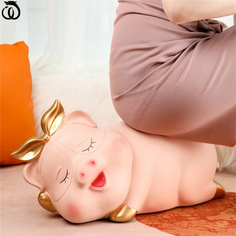 

WU CHEN LONG Abstract Cute Little Pig Sculpt Animal Feet Step Stool Home Decor Resin Craft Doorway Footstool Decoration R6357