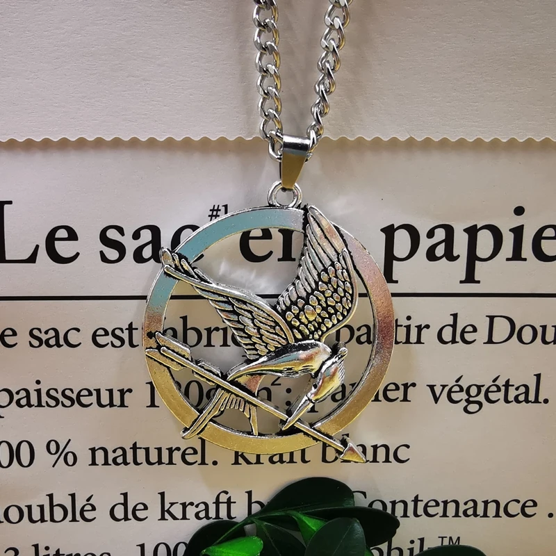 

Europe and the United States new hot punk rock hip hop street Creativity fashion elephant men's necklace pendant wholesale