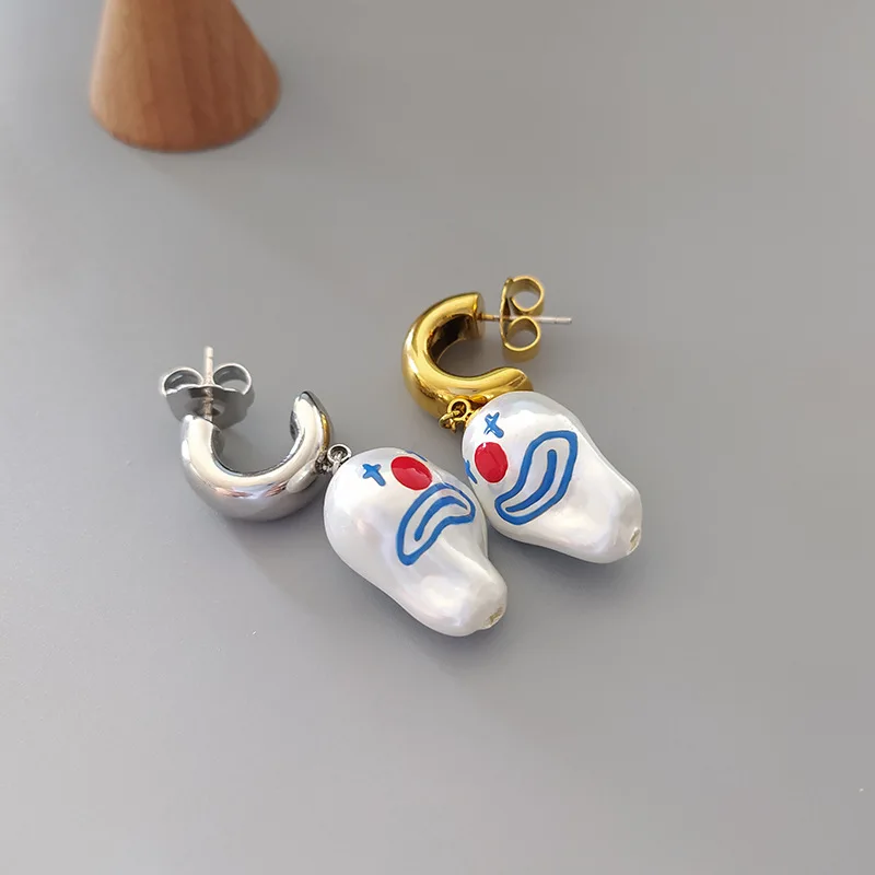 

Metal inlaid natural baroque pearl clown smile face Earrings natural women irregular face Pearl Earrings