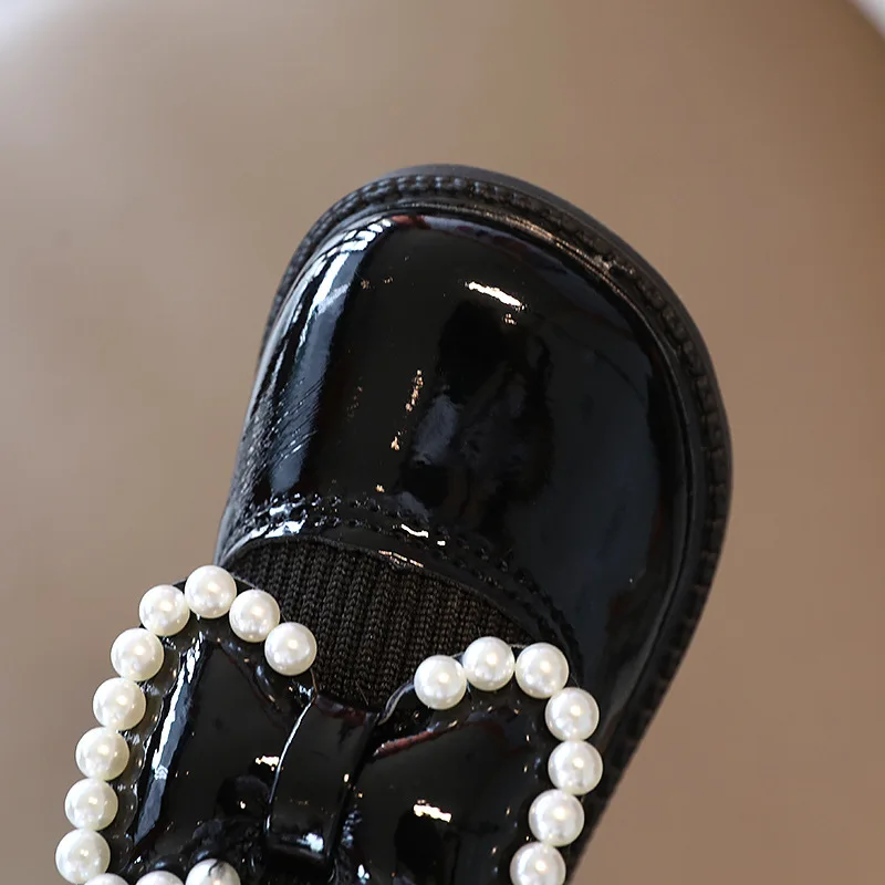 Zapatos planos suaves y c&oacute;modos para ni&ntilde;as, calzado de piel con lazo de perlas y abalorios de princesa, para primavera y oto&ntilde;o-4